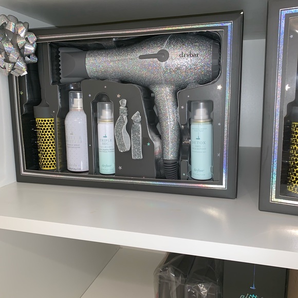 DryBar Glitter Gang bundle ! - Picture 4 of 7